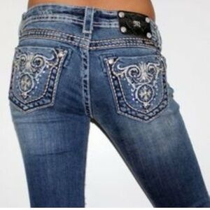 💙Miss Me Bootcut Blue Distressed Embellished Pockets Denim Jeans SZ 28💙